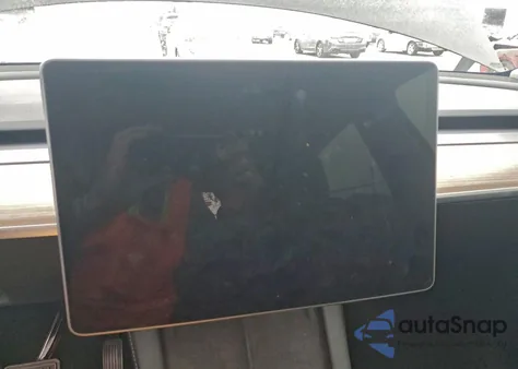 2023 Tesla Model Y из США, поврежденный, VIN 7SAYGAEE5PF621564